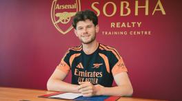 Arsenal sign former Leeds goalkeeper Illan Meslier on free transfer