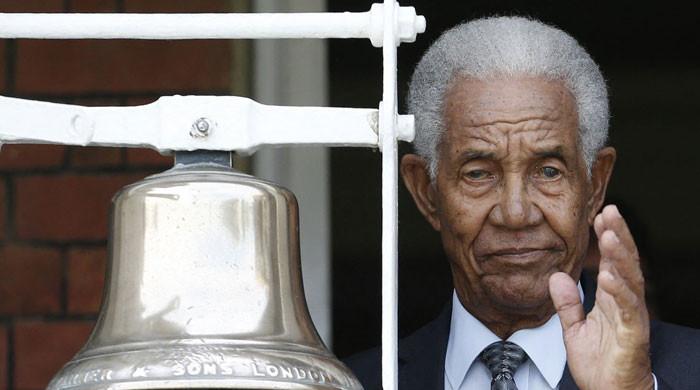 West Indies legend Sir Garfield Sobers dies aged 89 West Indies legend Sir Garfield Sobers dies aged 89