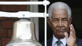 West Indies great Sir Garfield Sobers dies at 89