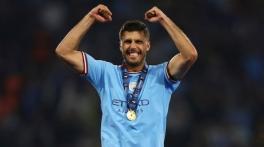 Manchester City accept Barcelona bid for Spain midfielder Rodri: reports