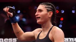 Aline Pereira set for Contender Series bout with Smilla Sundell