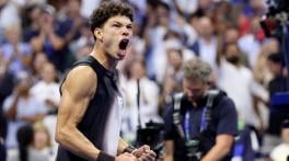 Ben Shelton stuns Carlos Alcaraz in record-breaking US Open thriller
