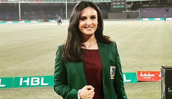 Lahore Qalanders or Karachi Kings? palwasha bashir in Fever of
