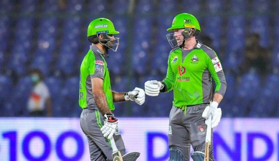 lahore qalandars nay karachi kings ko 6 wickets say shikast dedi