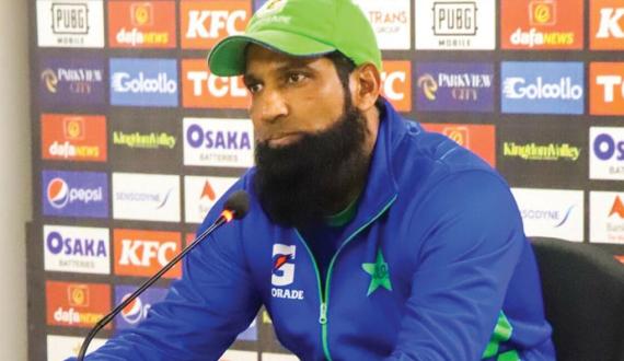 pakistan team batting coach kay baghair afghanistan kay khialf series khailny jaye gi