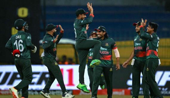 Bangladesh Defeat India in Asia cup Super Four Last match