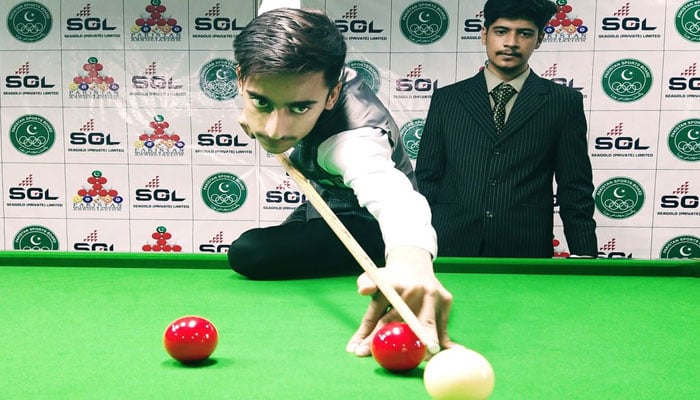 Ehsan Ramzan world six snooker Championship ke semi final mein pahunch gaey