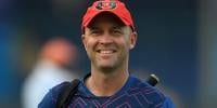 irekand nay afghanistan kay khilaf series sae qabal jonathan trott ki khidmat hasil karli